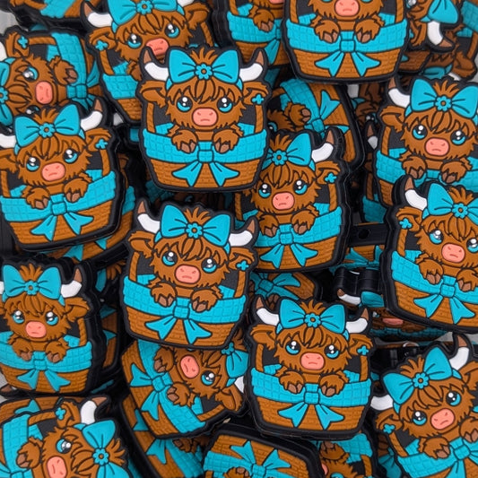 Teal cow